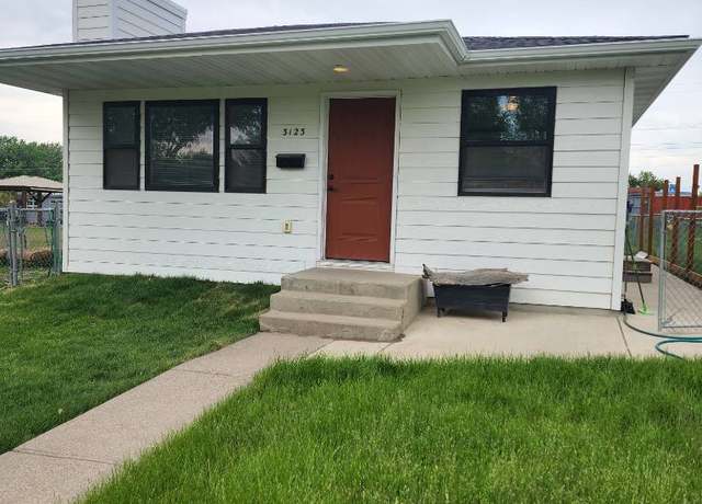 Property at 3123 8th Ave N, Great Falls, MT 59401, 2 beds, 1 bath