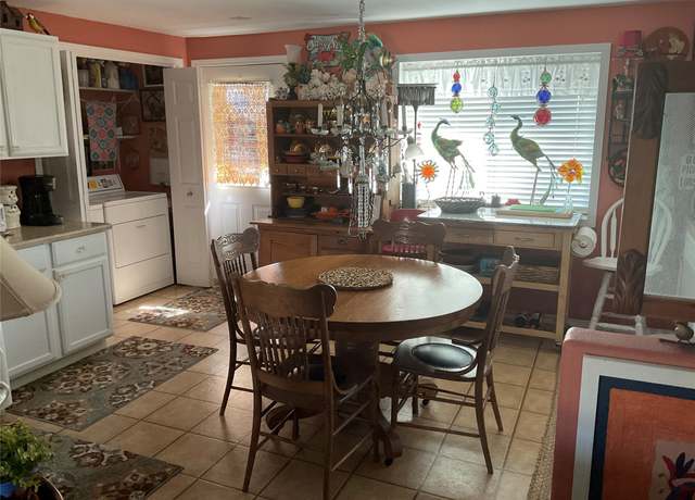 Property at 402 Aeneas St N, Hot Springs, MT 59845, 2 beds, 1 bath