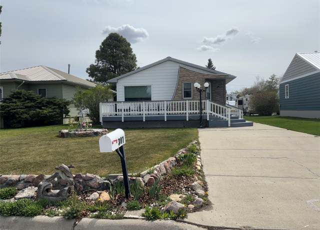 Property at 307 S Iowa St, Conrad, MT 59425, 3 beds, 2 baths
