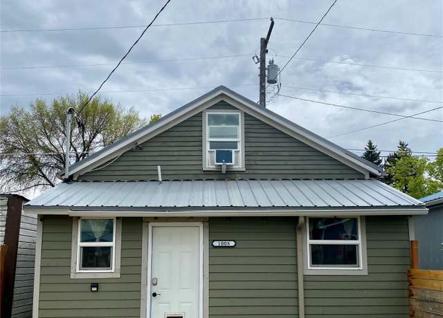 Property at 1008 4th Ave S, Great Falls, MT 59405, 2 beds, 1 bath
