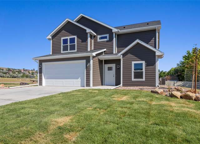 Property at 1333 Camas Dr, Great Falls, MT 59404, 4 beds, 3 baths