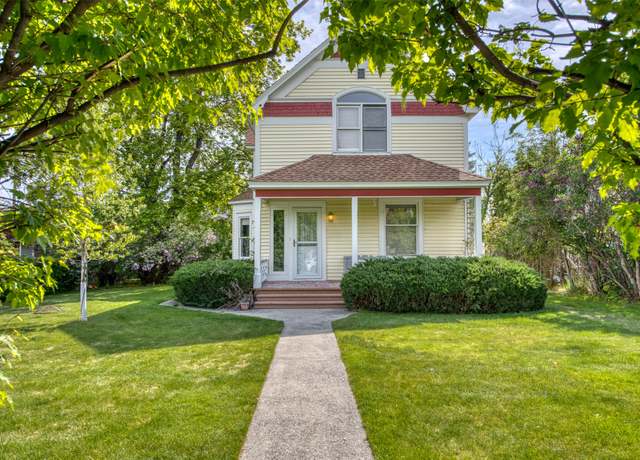 Property at 206 S 4th St, Hamilton, MT 59840, 2 beds, 2 baths