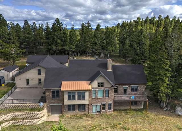 Property at 427 Roosevelt Dr, Butte, MT 59701, 4 beds, 3.5 baths