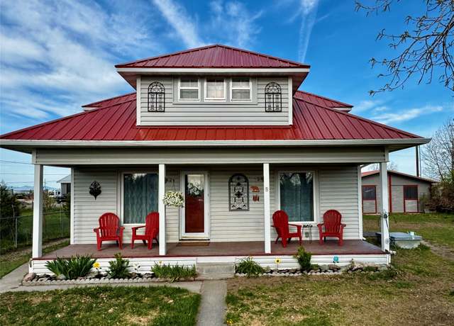 Property at 8 Lewis St, Ulm, MT 59485, 4 beds, 1.5 baths