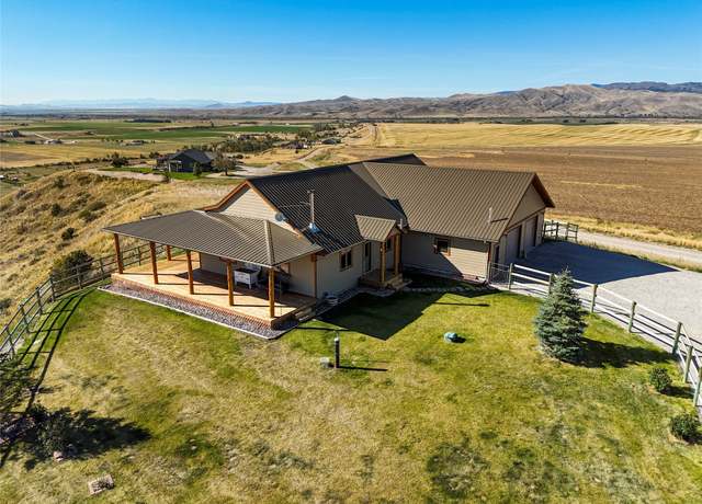 Property at 53 Skyview Ln, Townsend, MT 59644, 3 beds, 2 baths