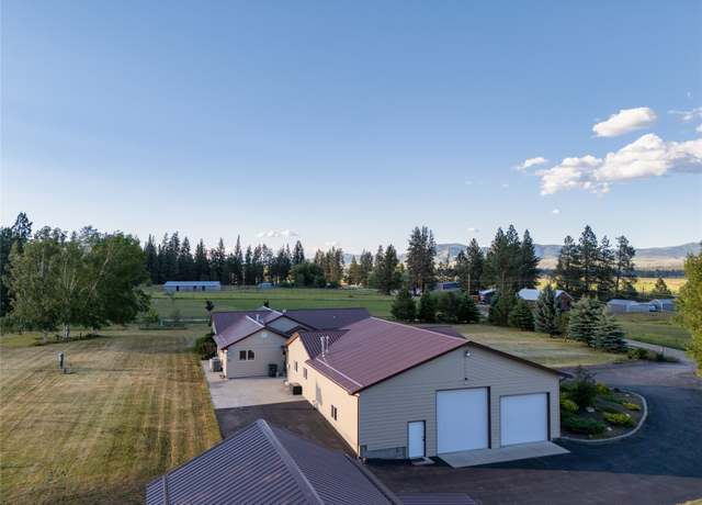 Property at 4901 Hoblitt Ln S, Florence, MT 59833, 3 beds, 2.5 baths