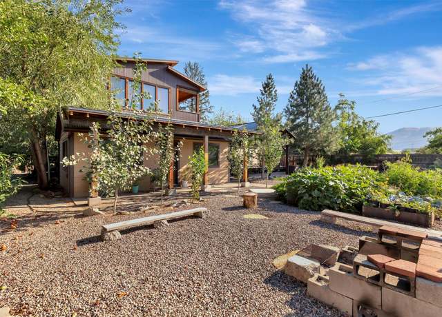 Property at 1205 Idaho St, Missoula, MT 59801, 5 beds, 3 baths