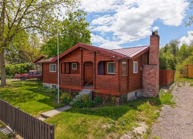 Property at 323 B St, Dixon, MT 59831, 3 beds, 2 baths