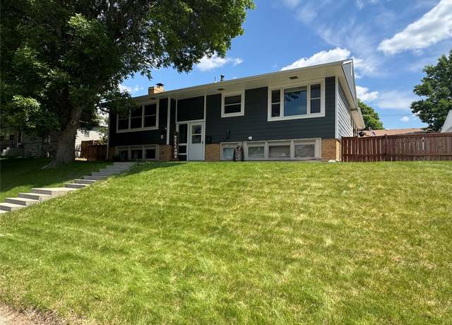 Property at 1631 Juniper Dr, Havre, MT 59501, 3 beds, 3 baths