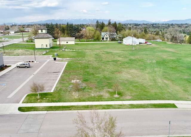 Property at 101 Village Loop Rd, Kalispell, MT 59901
