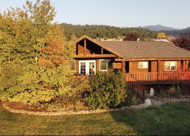Property at 102 W Clark St, Philipsburg, MT 59858, 4 beds, 2 baths