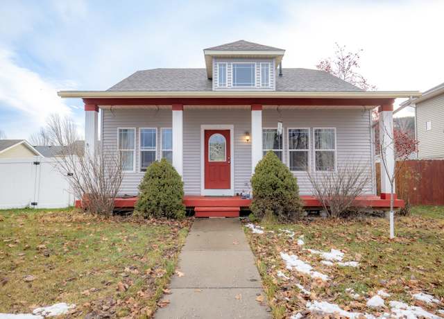 Property at 1814 Bluestone Dr, Kalispell, MT 59901, 4 beds, 2 baths