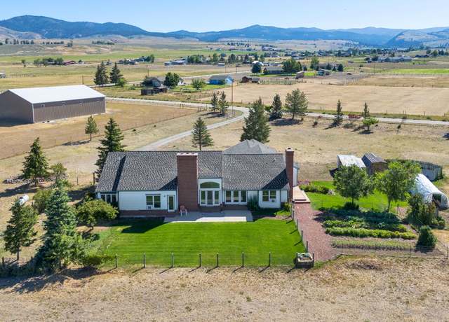 Property at 5581 Mountain View Dr S, Florence, MT 59833, 3 beds, 2.5 baths