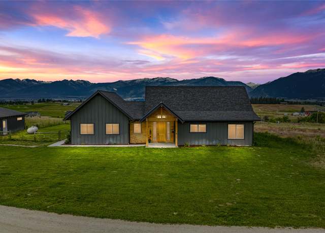 Property at 993 Lecoure Ln, Stevensville, MT 59870, 4 beds, 2.5 baths