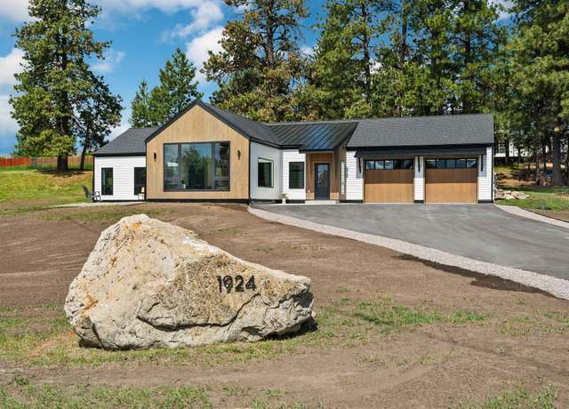 Property at 1924 Rapids Ave, Columbia Falls, MT 59912, 4 beds, 2.5 baths