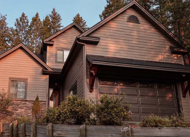 Property at 260 Eagle Bend Dr, Bigfork, MT 59911, 4 beds, 3.5 baths