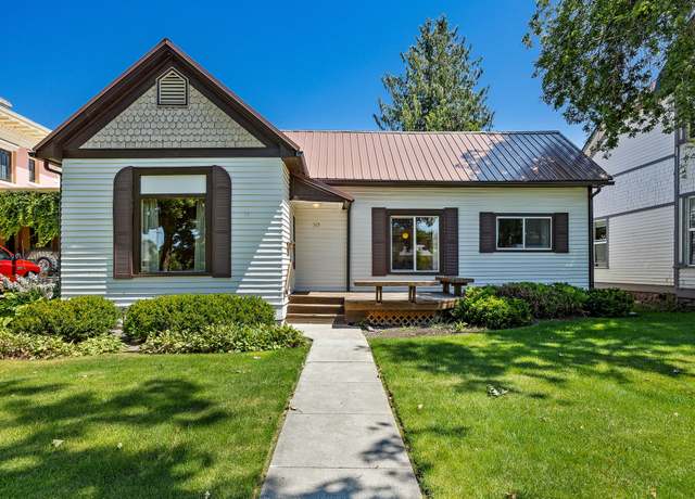 Property at 319 4th Ave E, Kalispell, MT 59901, 3 beds, 1 bath