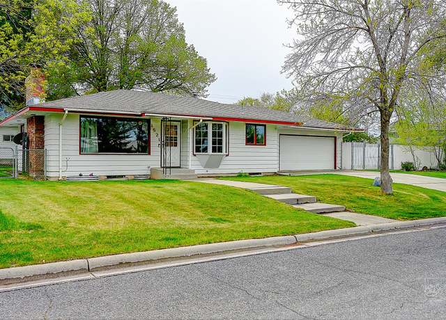 Property at 1521 Hollins Ave, Helena, MT 59601, 5 beds, 2 baths