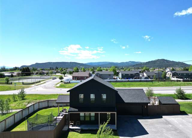 Property at 191 Cottage Dr, Kalispell, MT 59901, 3 beds, 2.5 baths