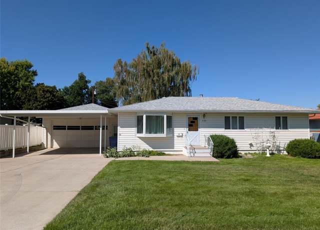 Property at 632 Doris Dr, Great Falls, MT 59405, 5 beds, 2 baths