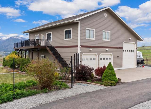 Property at 5695 Longview Dr, Florence, MT 59833, 2 beds, 2.5 baths