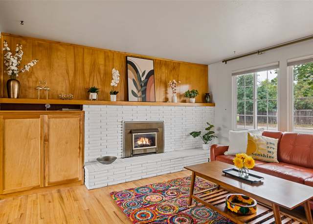 Property at 4212 23rd Ave, Missoula, MT 59803, 4 beds, 2.5 baths