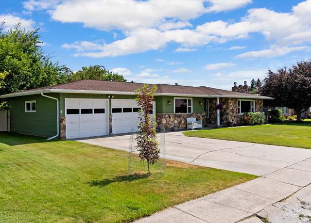 Property at 3906 Bellecrest Dr, Missoula, MT 59801, 5 beds, 3 baths