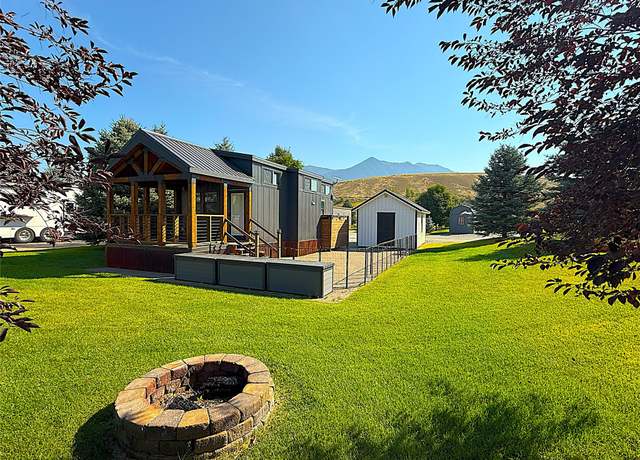 Property at 301 Kingfisher Loop, Eureka, MT 59917, 1 bed, 1 bath