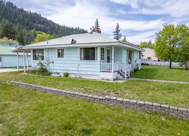 Property at 514 E Mineral Ave, Troy, MT 59935, 1 bed, 1.5 baths