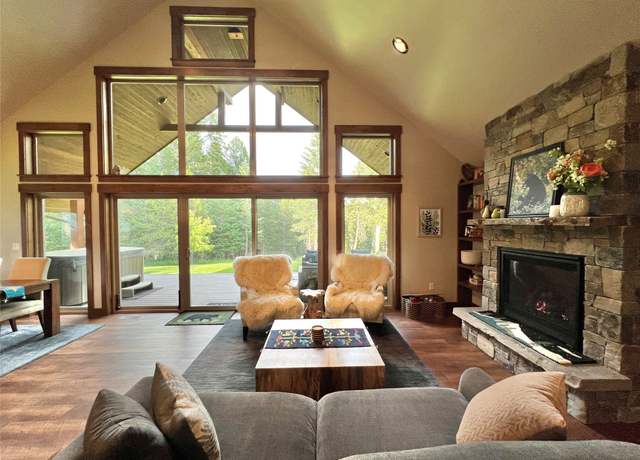 Property at 120 Chickadee Way, Whitefish, MT 59937, 4 beds, 3 baths