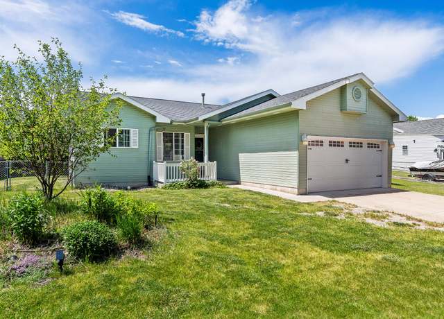 Property at 2249 Canvasback Ct, Kalispell, MT 59901, 4 beds, 3 baths