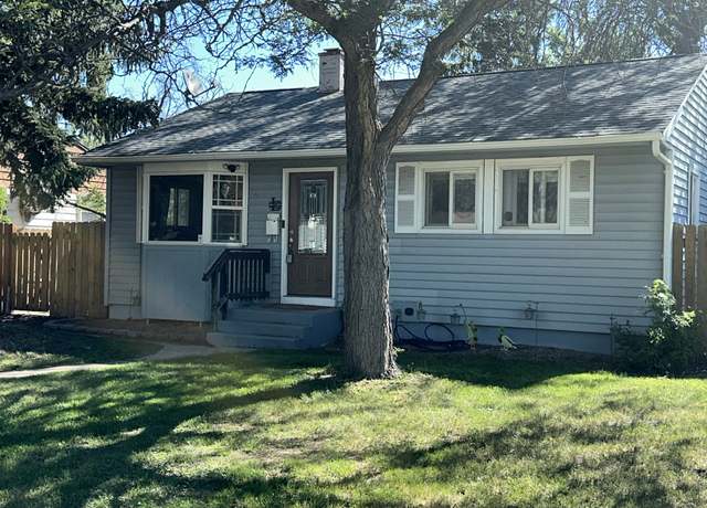 Property at 1319 15th St S, Great Falls, MT 59405, 3 beds, 2 baths