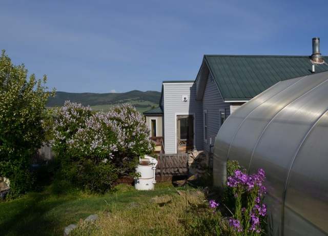 Property at 335 W Sutter St, Philipsburg, MT 59858, 3 beds, 3 baths
