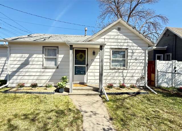 Property at 711 10th St N, Great Falls, MT 59401, 3 beds, 1 bath