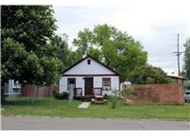 Property at 1345 2nd Ave E, Kalispell, MT 59901, 3 beds, 2 baths