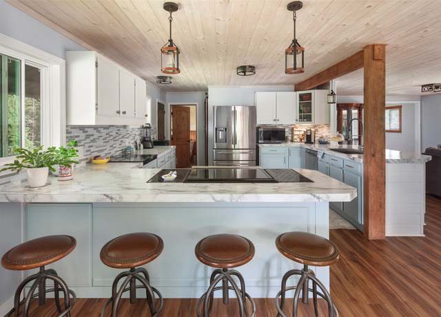 Property at 150 Schwegel Spur Rd, Whitefish, MT 59937, 3 beds, 2 baths