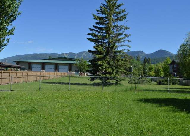Property at 640 Denver St, Whitefish, MT 59937, 3 beds, 2 baths