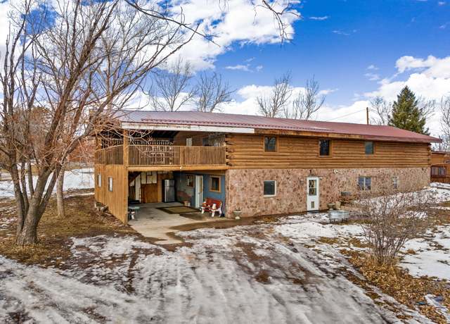 Property at 21 Shamrock Ln, Great Falls, MT 59405, 4 beds, 2 baths