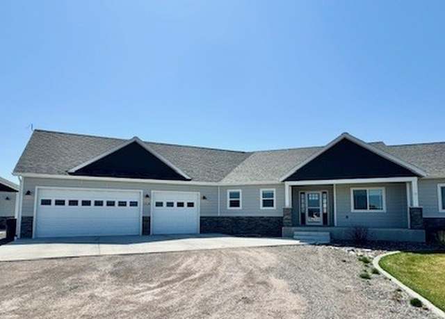 Property at 3554 Fasbender Ct, Helena, MT 59602, 4 beds, 2.5 baths