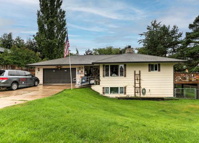 Property at 2207 Garland Dr, Missoula, MT 59803, 3 beds, 4 baths
