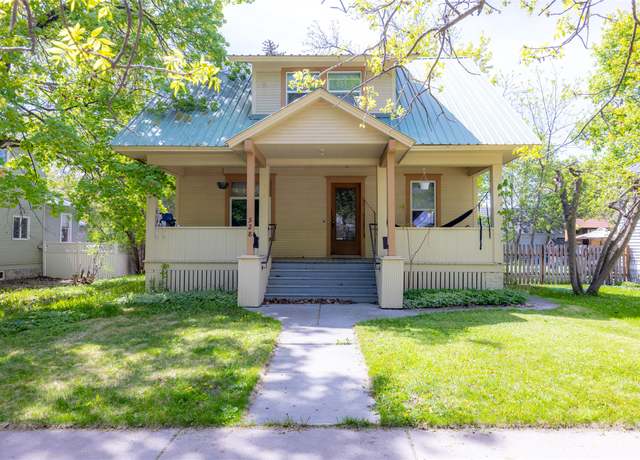Property at 528 3rd Ave E, Kalispell, MT 59901, 3 beds, 2 baths