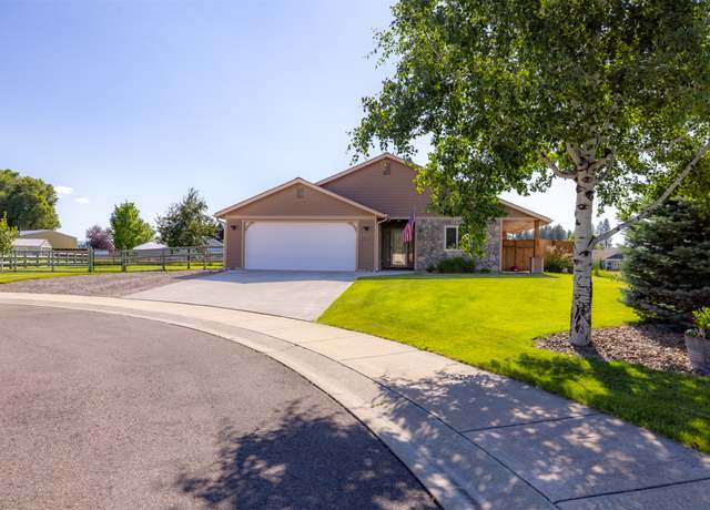 Property at 228 Valley Rose Ln, Kalispell, MT 59901, 3 beds, 2 baths