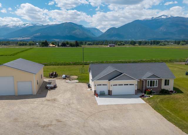 Property at 3053 Delaford Loop, Stevensville, MT 59870, 3 beds, 2.5 baths