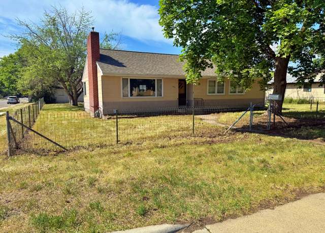Property at 2001 S 10th St W, Missoula, MT 59801, 3 beds, 1.5 baths