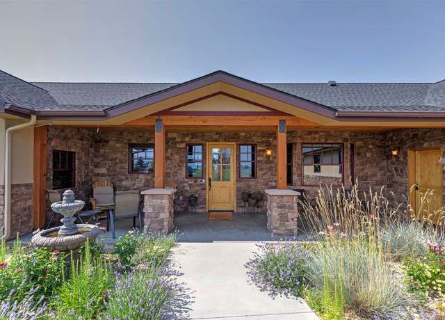 Property at 470 Salmon Way, Corvallis, MT 59828, 4 beds, 3 baths