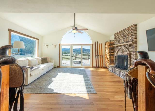 Property at 7340 Craigle Ln, Helena, MT 59602, 3 beds, 2 baths