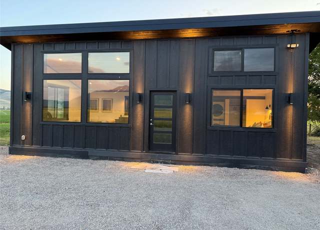 Property at 36497 Pinsoneault Rd, St Ignatius, MT 59865, 1 bed, 1 bath
