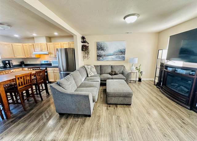 Property at 10 Mitchell Way, Columbia Falls, MT 59912, 3 beds, 1.5 baths