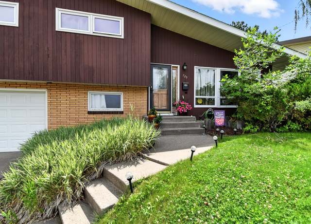 Property at 729 46th St S, Great Falls, MT 59405, 4 beds, 2 baths