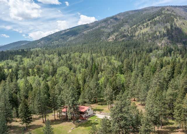 Property at 5559 Deer Ln, Florence, MT 59833, 3 beds, 3 baths